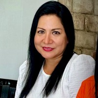 Claudia Ruiz