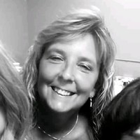 Lori Comeau