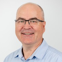 Dr. René Schiller
