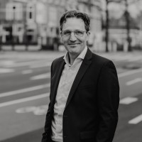 B Van Den Bergh