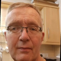 Andrew Holmes