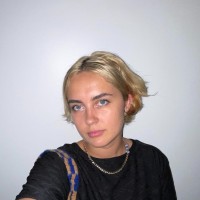 Holly Hilts