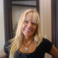 Candie Vitani