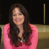 Ronelle Warren