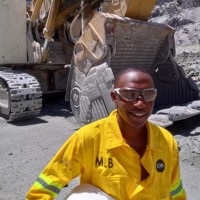 Mukhunyeledzi Sikhomo