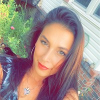 Mia King