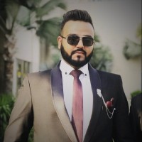 Hanook Pervaiz Raza (Jason Anderson)