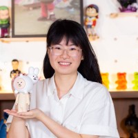 Adeline Lau