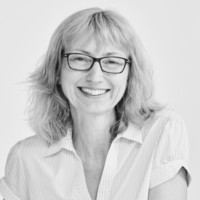 Lesley Broomfield