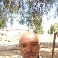 Ntamo Robert Motsumi