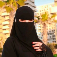 Hanifa Khan
