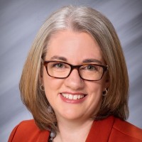 Leah Arnold