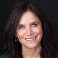 Elise Dayan