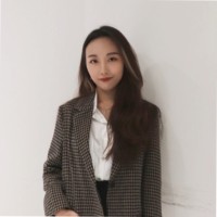 Farrah Fong