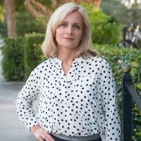 Lisa Robinson
