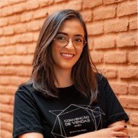 Larissa Arruda