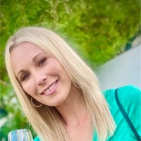 Jodie Harris