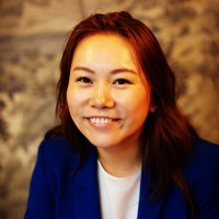 Laura Shen Höst