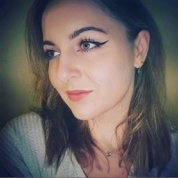 Elodie B.