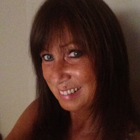 Linda J Thomas-Caster