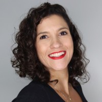 Danielle Terra Dos Santos Sivieri