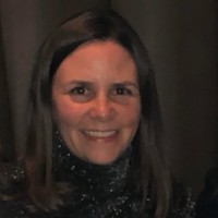 Robyn Calvert