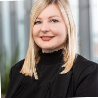 Nadine Schidat