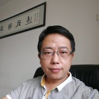 刘华龙