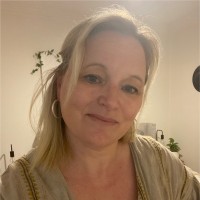 Tracey S.
