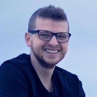 Adam Pere