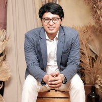 M. Arif Rahman Hakim