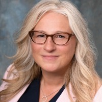 Linda Kiraly Gilbert, Mba