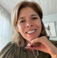 Andreia Sands