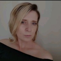 Emel Karakök