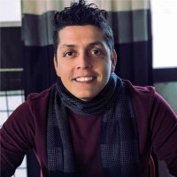 Henry Serna T