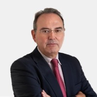 Ernesto García-Trevijano Garnica