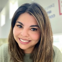 Elena Briones