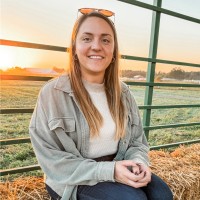 Rachel Leigh, Mba
