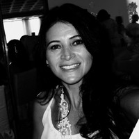 Elania Oliveira