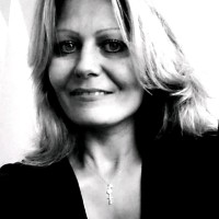 Carole B.