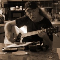 Mitchell Lee