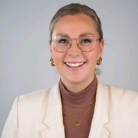 Emmy Van Hal