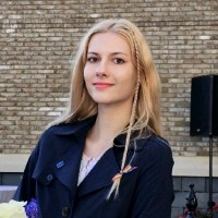 Alexandra Calinov
