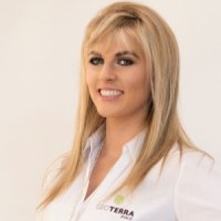 Elsie Zwennis (Marketing)