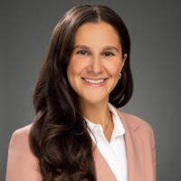 Gabriella Mouradian, Mba
