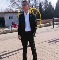 李满洋