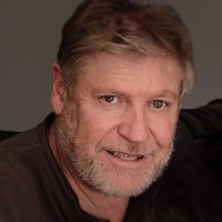 Athol Phillips