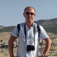 Dariusz Pl>Trzebuchowski