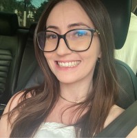 Aline Valcarenghi