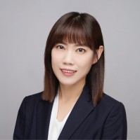 Eva Hung